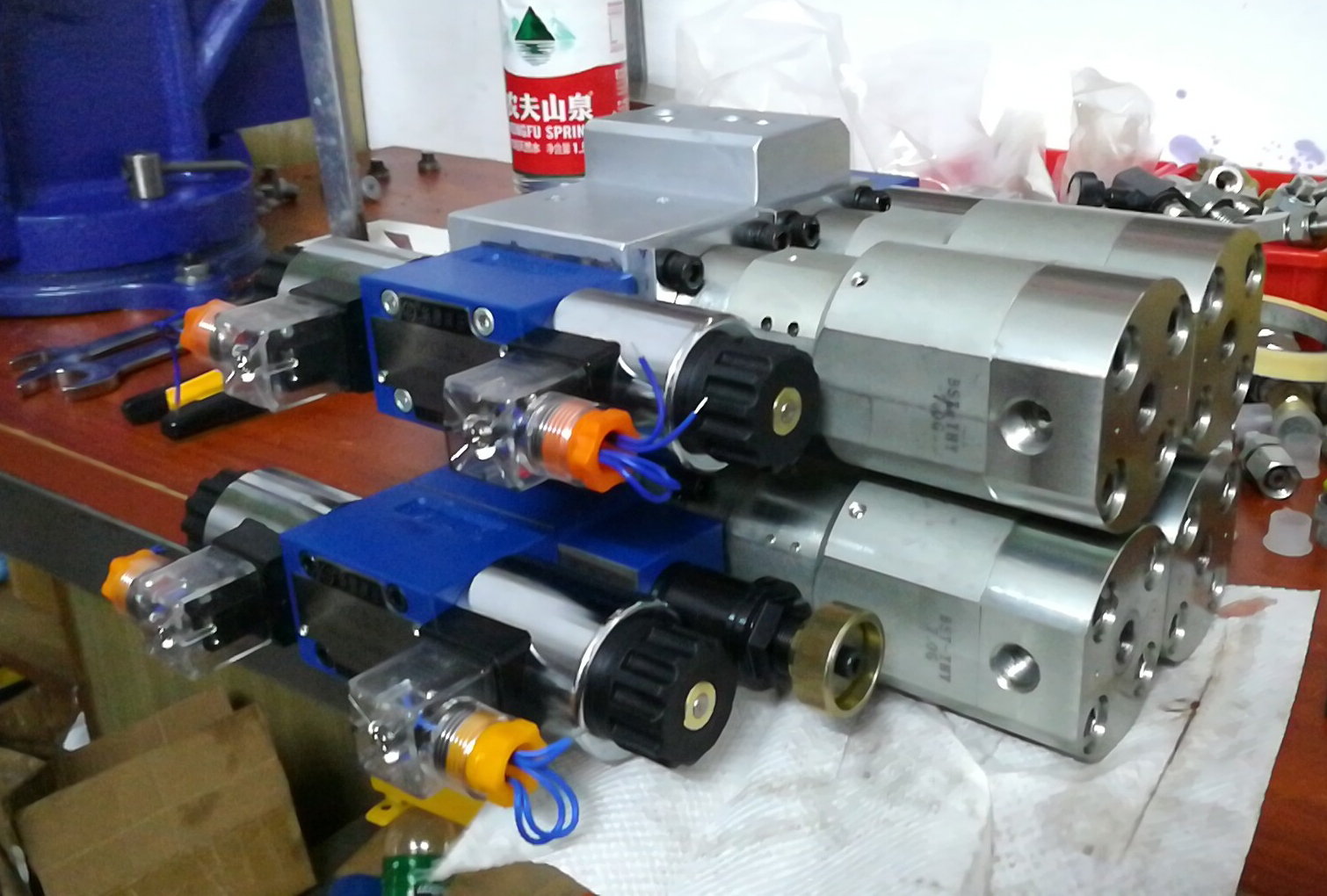 專(zhuān)業(yè)液壓增壓器廠家