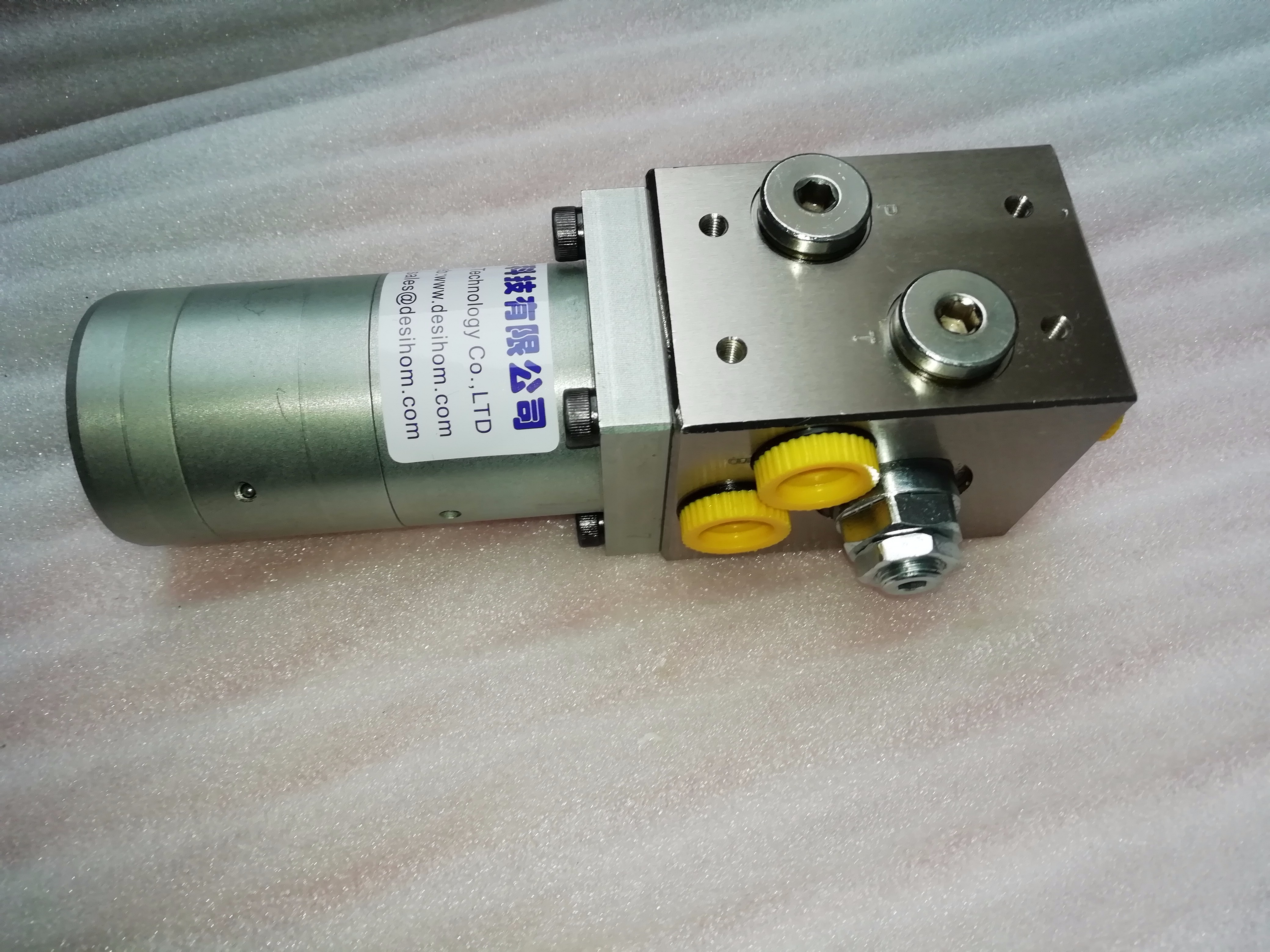 進(jìn)口液壓增壓器.jpg 1556031463413449.jpg